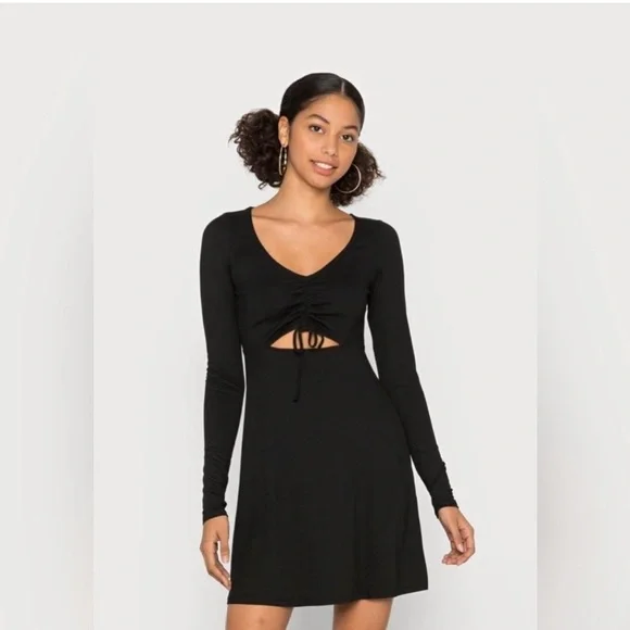 Hollister Knit Soft Drapey Cinched Cutout Long Sleeve A-Line Dress, Medium LONG - Picture 3 of 12